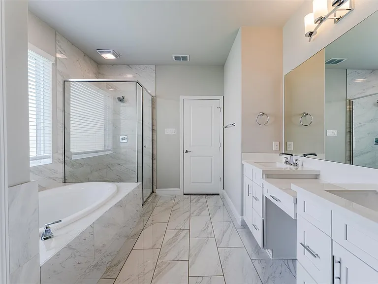 13806 Llano Basin Ct — Photo 20