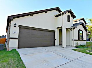 517 Whitney Trl, Leander, TX 78641