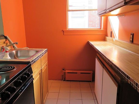 5th image of 4511 Baltimore Ave #2R