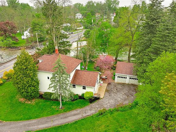 5th image of 7886 Martin Rd