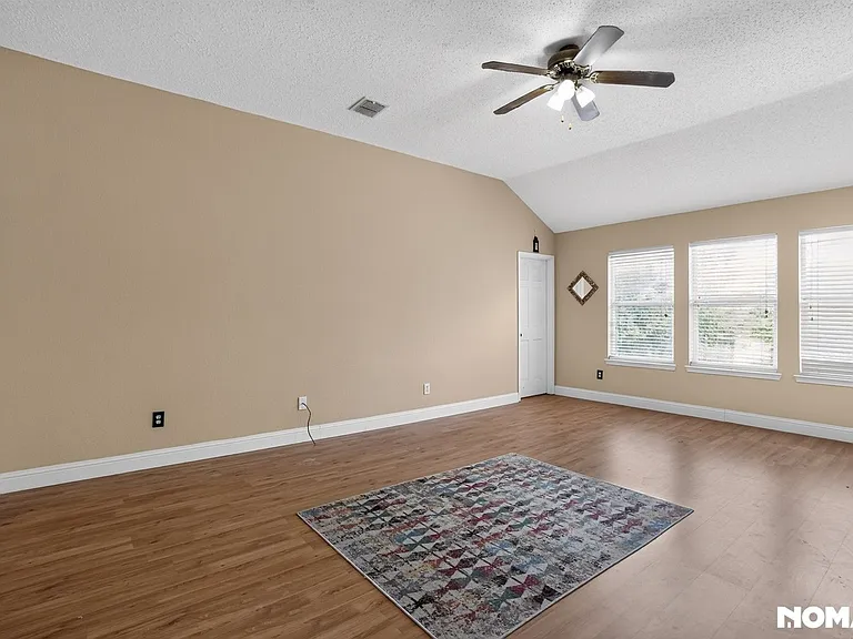 4 Westgrove Ct — Photo 16