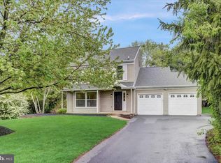 205 Kimberton Ct, Phoenixville, PA 19460