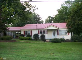 165 S Victoria St, Commerce, GA 30529