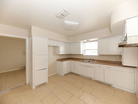 2nd image of 4201 Waverly Ave