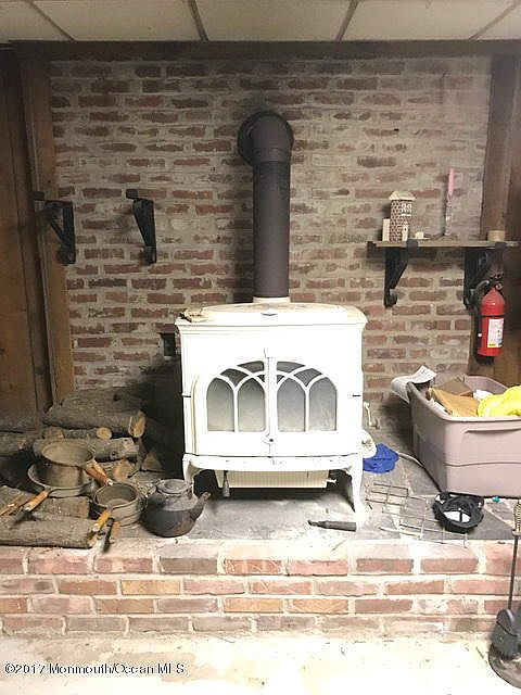 2nd image of 307 Pine St
