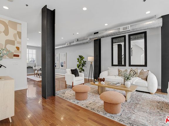 5th image of 5300 Playa Vista Dr APT 6