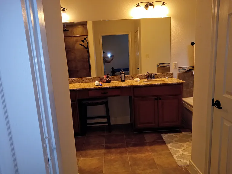 15705 Corinthian Way — Photo 23