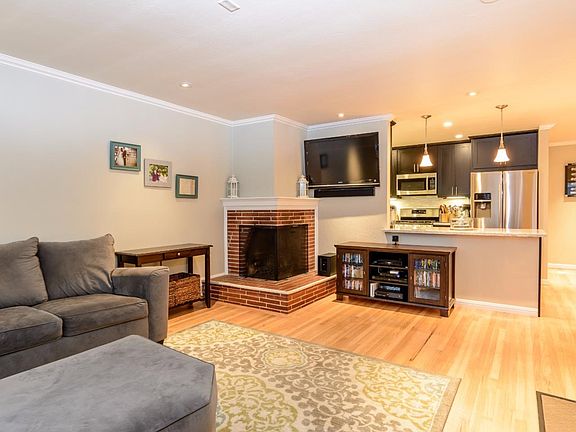 2nd image of 212 Lauren Ave