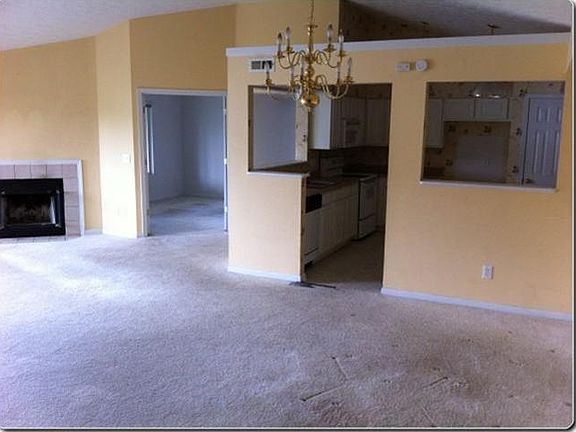 4th image of 250 Logsby Pl #3-M