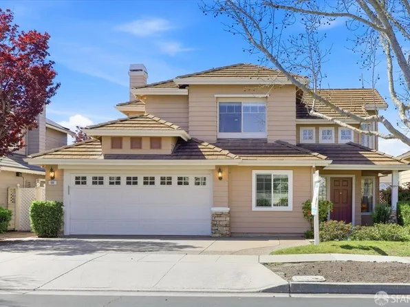 332 Mindanao Dr, Redwood City, CA 94065