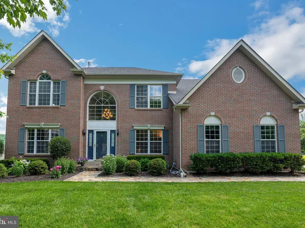 13 Corbin Dr, Exton, PA 19341