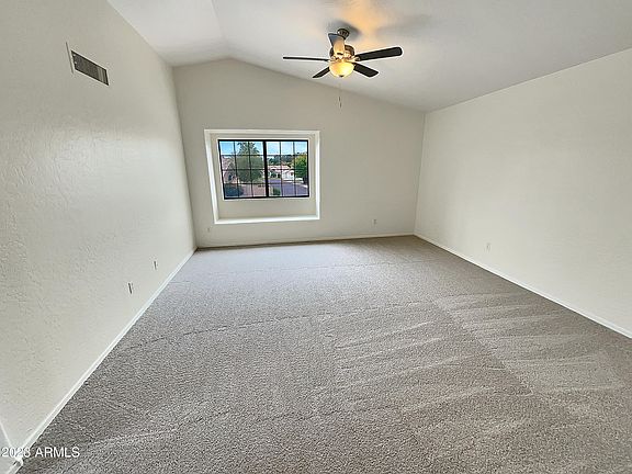 5th image of 3180 S VISTA Drive
