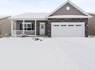 114 Falkirk Pl, Rochester, NY 14612