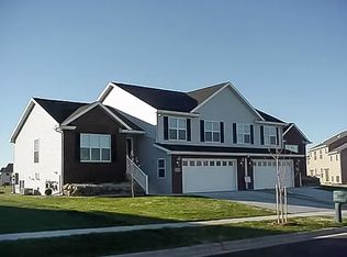 102A Maria Ln, Cottage Grove, WI 53527