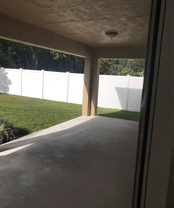 2nd image of 2685 SW Acco Rd