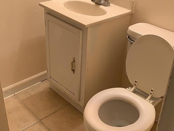 4th image of 8701 35th Ave