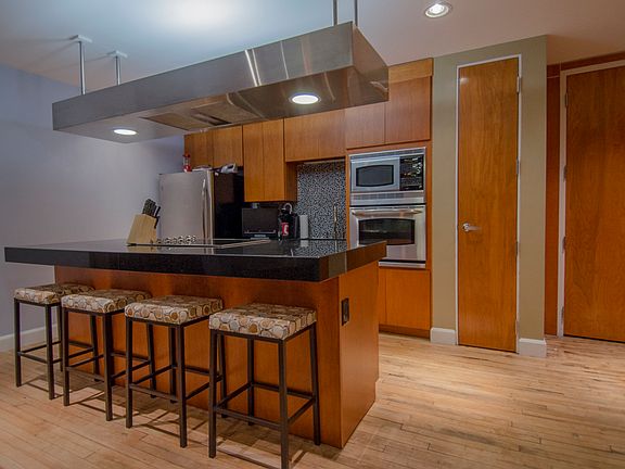 2nd image of 106 N High St APT 306