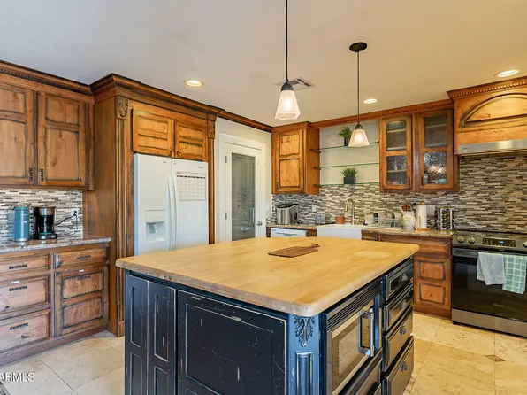 3746 W KRALL Street, Phoenix, AZ 85019