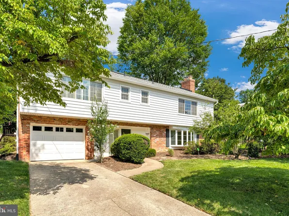 6212 Loch Raven Dr, Mc Lean, VA 22101