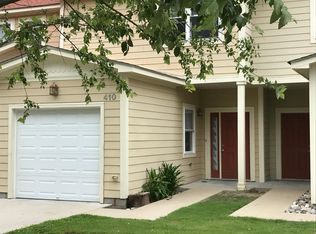 102 Harbor Bay Dr, Elizabeth City, NC 27909