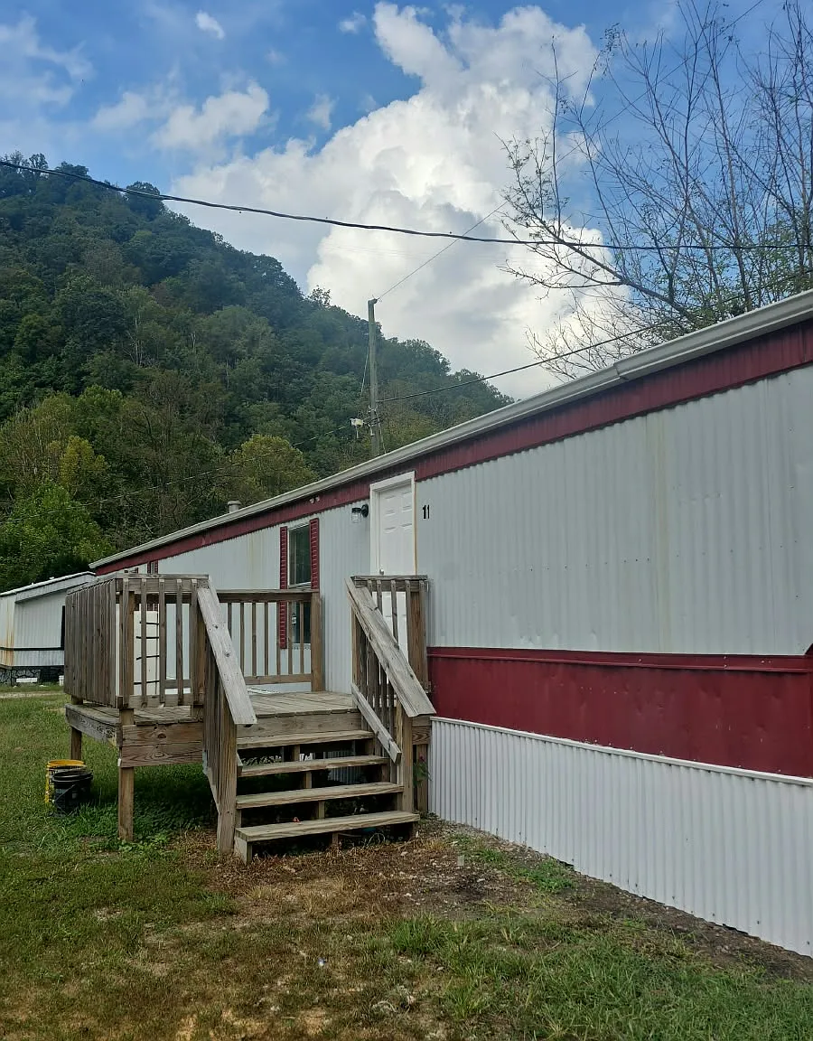 2 bed, 980 sqft, $750 — Photo 2