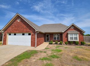 1505 Aspen Dr, Tahlequah, OK 74464
