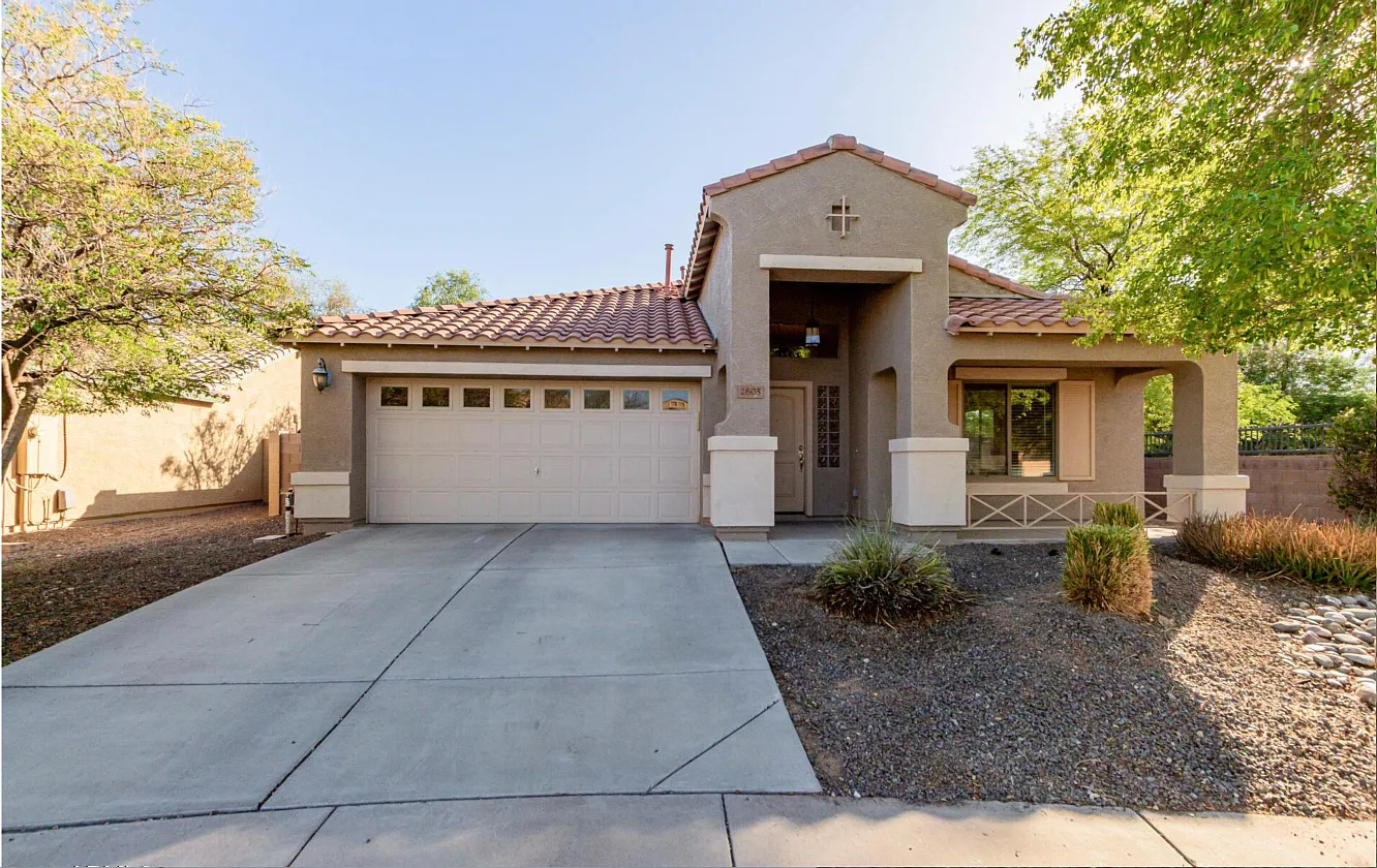 3 bed, 2157 sqft, $3,249 — Photo 1