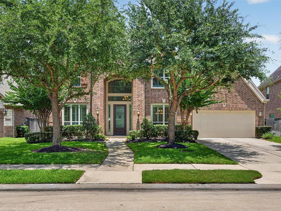 1st image of 27930 Bandera Glen Ln