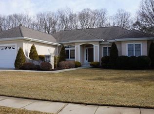 110 Saint Andrews Dr, Egg Harbor Township, NJ 08234