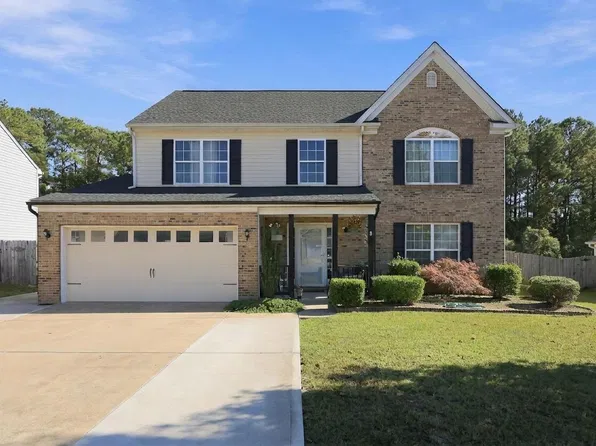 57 Summerwood Ln, Lillington, NC 27546