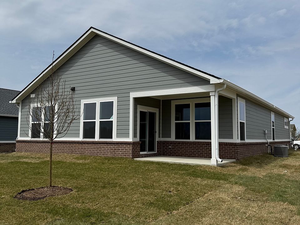 2nd image of 5325 W Glenview Dr