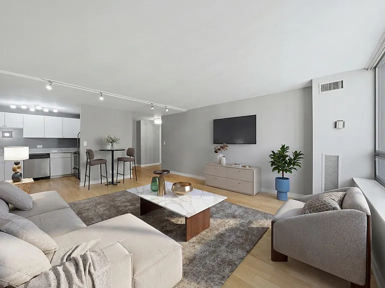 233 E Erie St #1301 — Photo 19