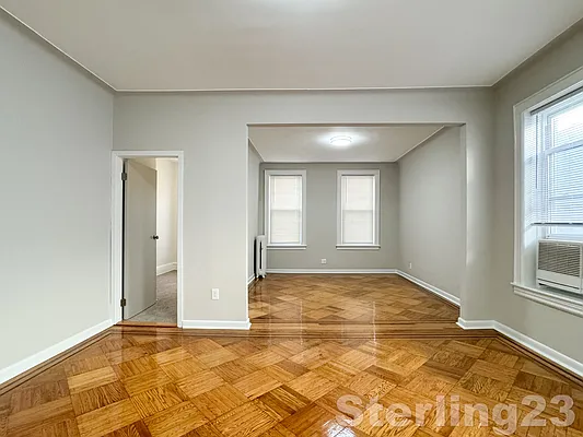 Rented by Sterling Realty Solution Inc | media 8