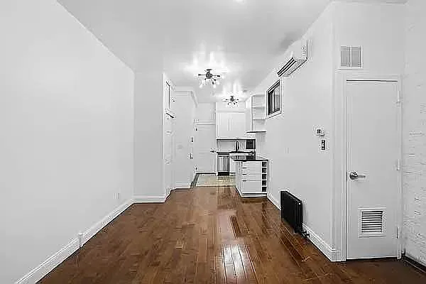 Rented by REAL New York | media 6