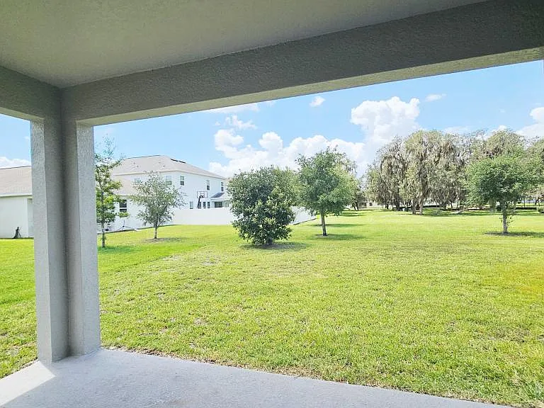 11048 Sweetgum Woods Dr — Photo 26