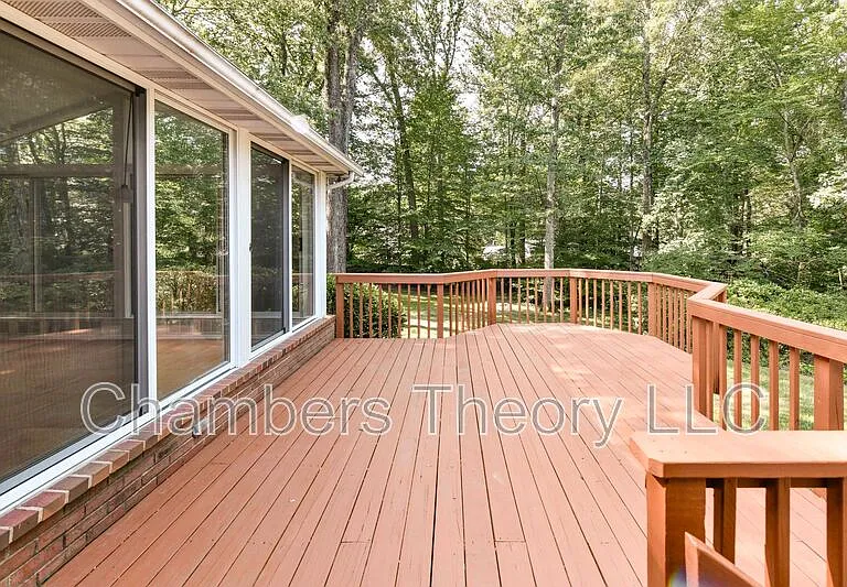 9205 Hamilton Dr — Photo 37