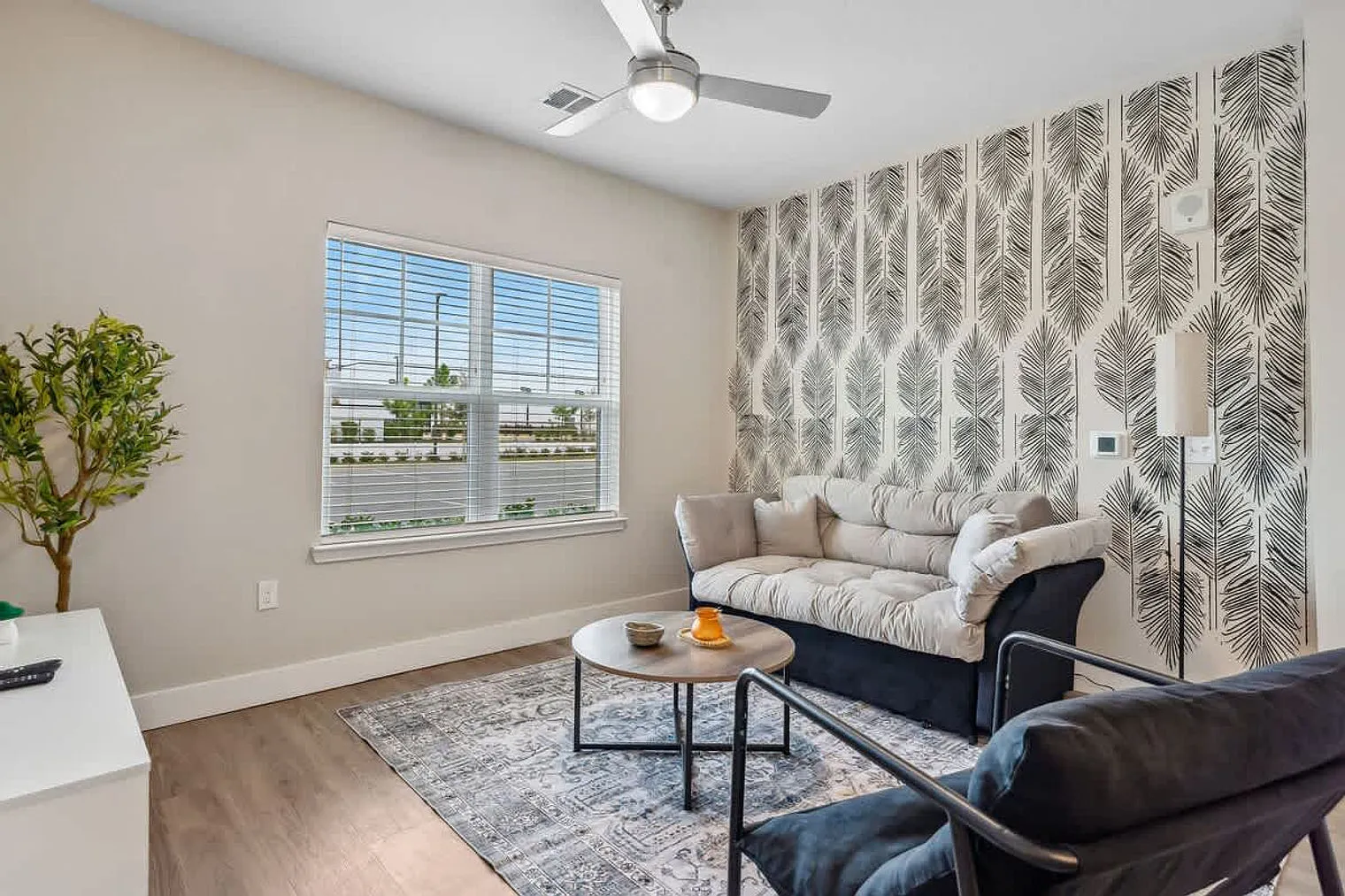 1 bed, 1.0 bath, $3,375 — Photo 1