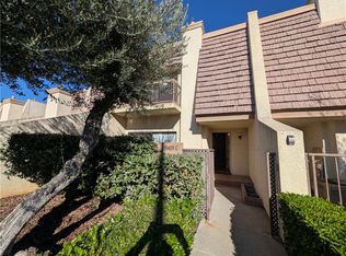 18403 Collins St UNIT C, Tarzana, CA 91356