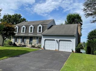 18808 S Meadow Fence Rd, Gaithersburg, MD 20886