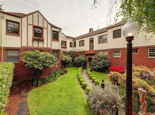 1526 NE 24th Ave APT 3, Portland, OR 97232