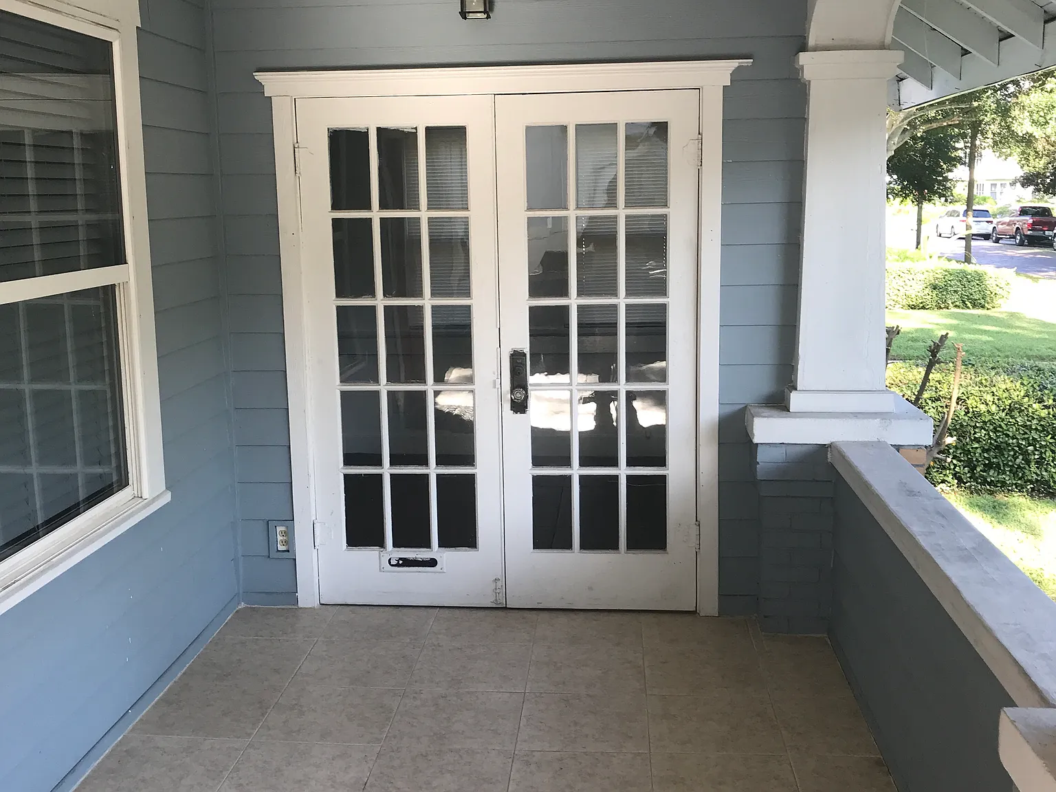 4 bed, 2.5 bath, 2000 sqft, $4,500 — Photo 3