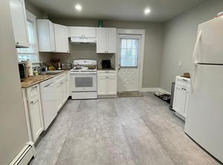 18 Northup St APT A, Wakefield, RI 02879