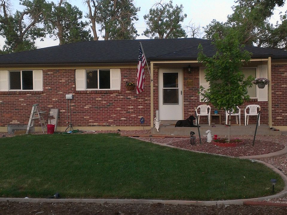 NEW landscaping and windows.