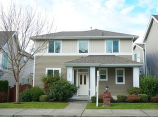 709 La Grande Blvd, Puyallup, WA 98373