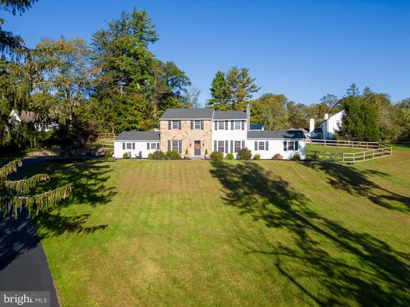1092 Wood Ln, West Chester, PA 19382