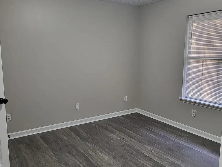 5211 Crystal Ct #C — Photo 12