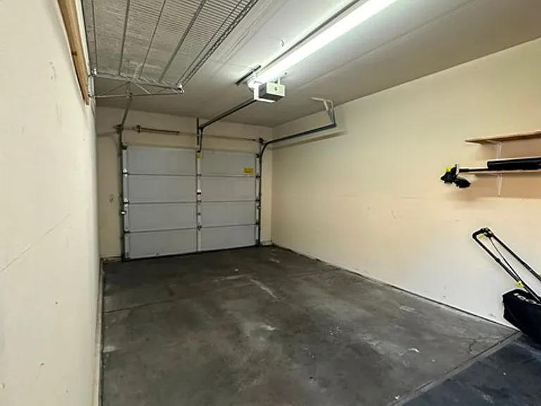 1716 Lakeview Ave — Photo 20