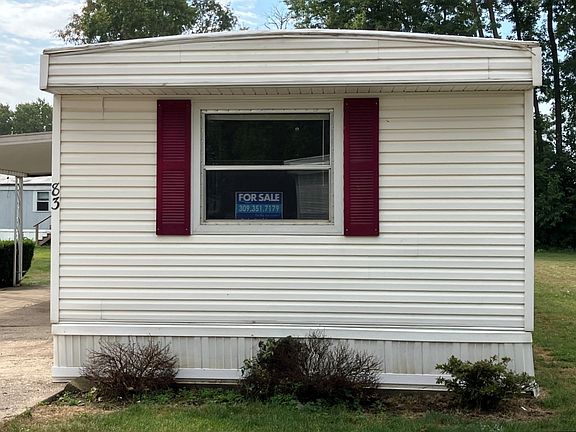 3rd image of 83 Loraine Dr #83