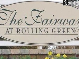Rolling Green Ave NW, Massillon, OH 44646