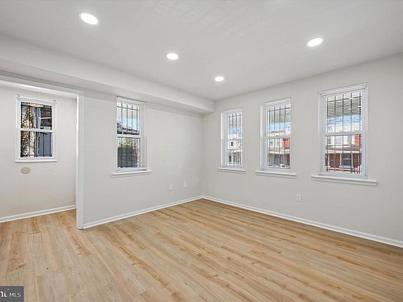3rd image of 5314 Wyalusing Ave